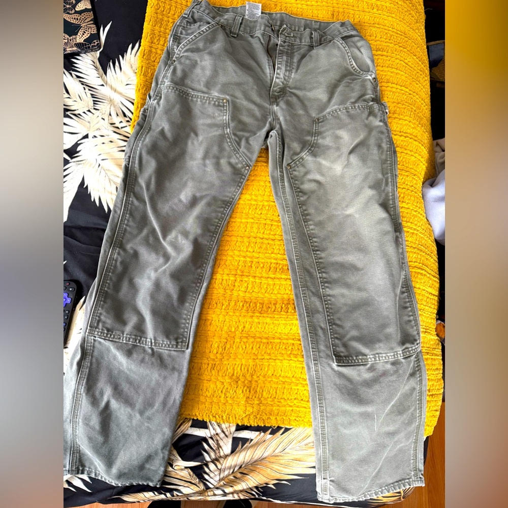 ❗️SOLD!!!!❗️Carhartt utility carpenter Jeans